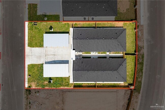 Building Photo - 2107 Cassandra St