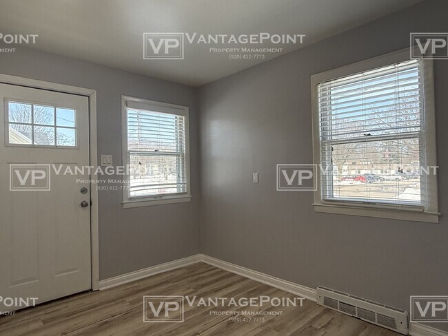 Building Photo - 1655 9th St