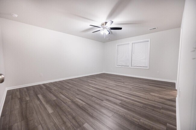 Building Photo - 318 O'Leary Cir