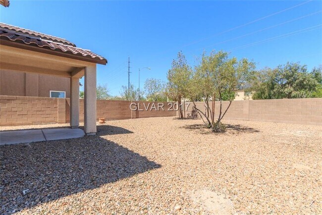 Building Photo - Great NLV single family 3 bedroom home.