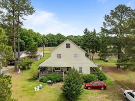 Building Photo - 396 James Tart Rd