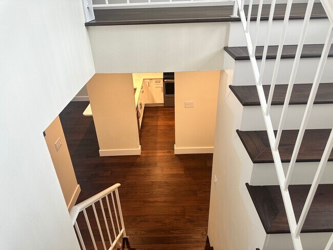 Building Photo - 8211 Ambrose Cove Way