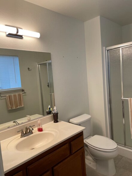 Building Photo - 37029 Dawson Dr