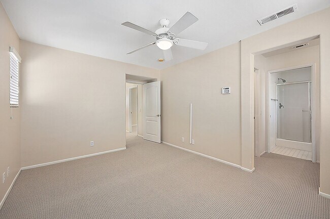 Building Photo - 2 Master Suites - 2 car garage - Townhome