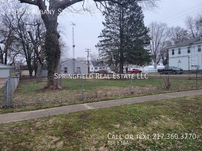 Building Photo - 1105 N Albany St