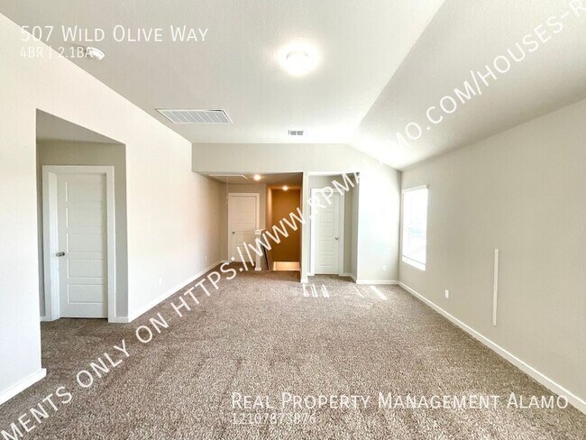 Building Photo - 507 Wild Olive Wy