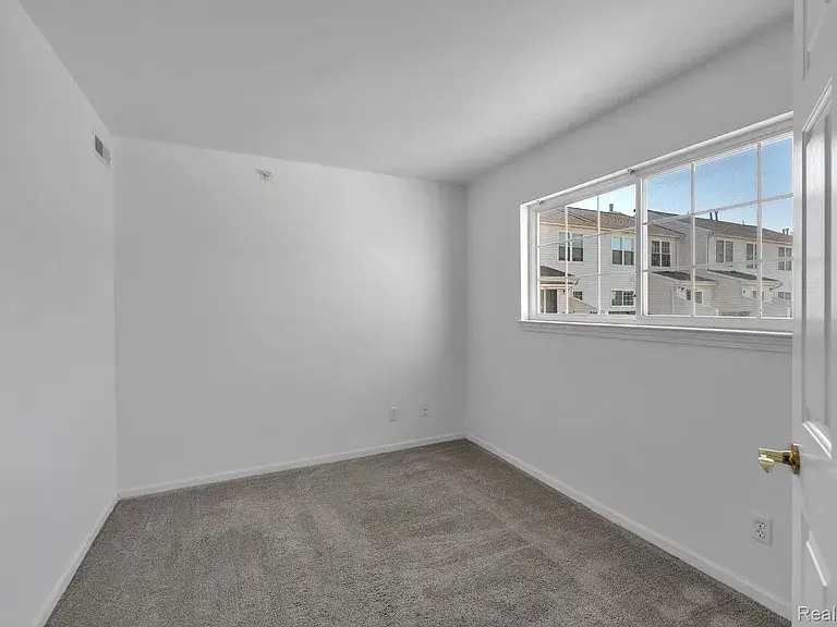 Building Photo - 1854 Lindsay Ln