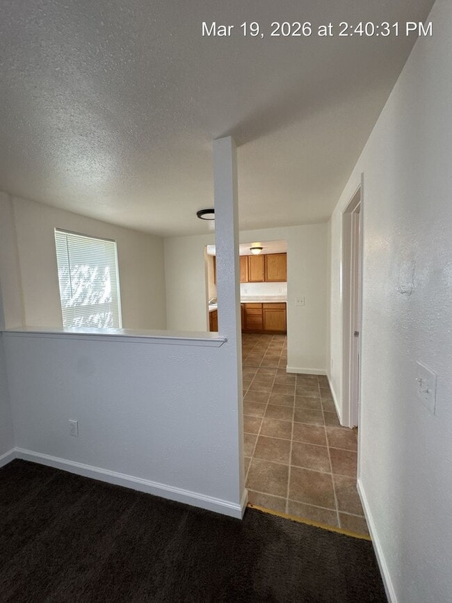 Building Photo - Cozy Corcoran home for rent!