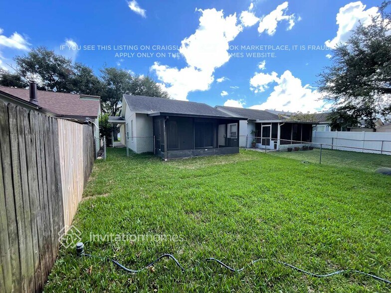 Building Photo - 4413 Longshore Dr