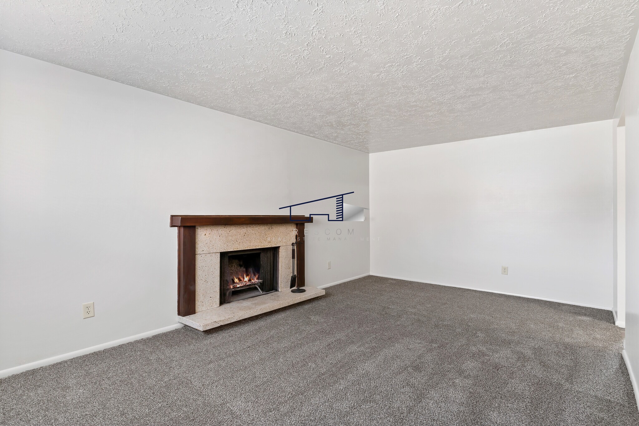 Building Photo - 5858 S 2000 W