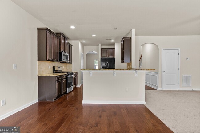 Building Photo - 3379 Gardenside Walk SW