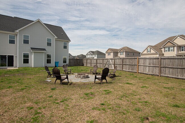 Building Photo - 301 Bear Run