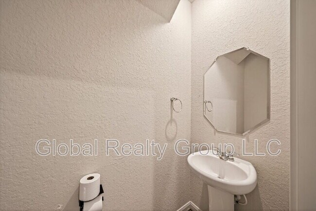 Building Photo - 10391 Obernai Path