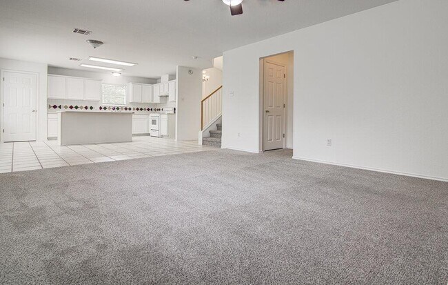Building Photo - 4300 Companeros Way