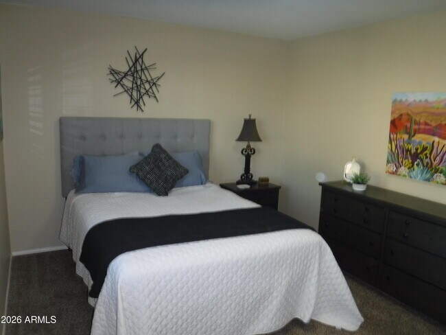 Building Photo - 11029 W Caron Dr