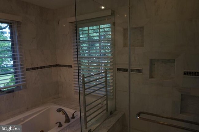 Building Photo - 8036 Kidwell Town Ct