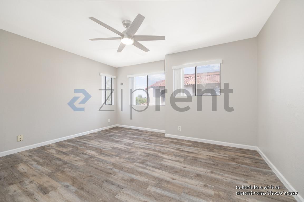 Building Photo - 955 Postal Way