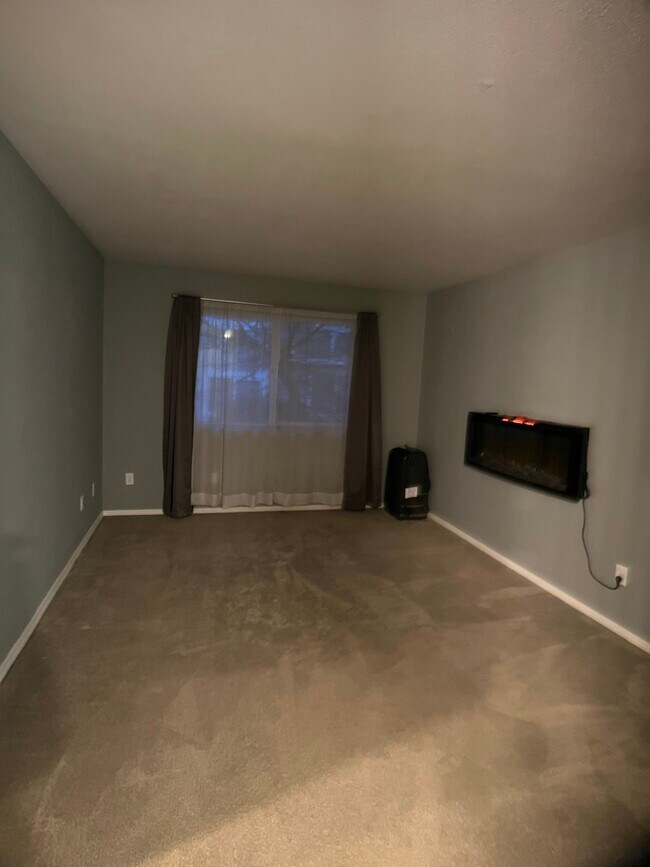 Building Photo - 16255 SW Audubon St