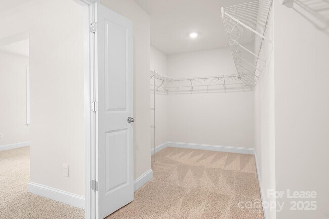 Building Photo - 357 Preston Rd