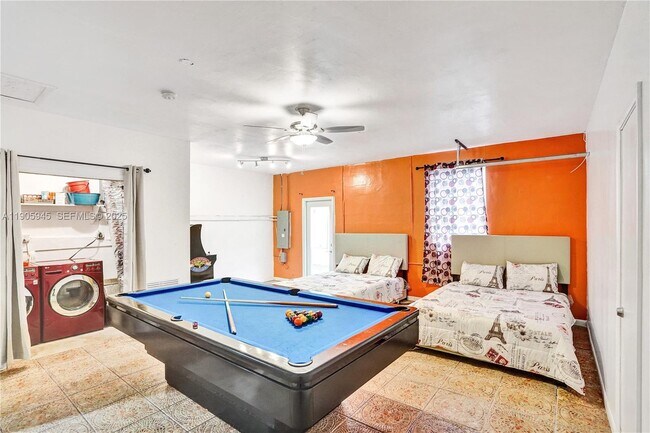 Building Photo - 17000 NW 18th Ave