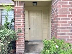 Building Photo - 16115 Catbird Ct