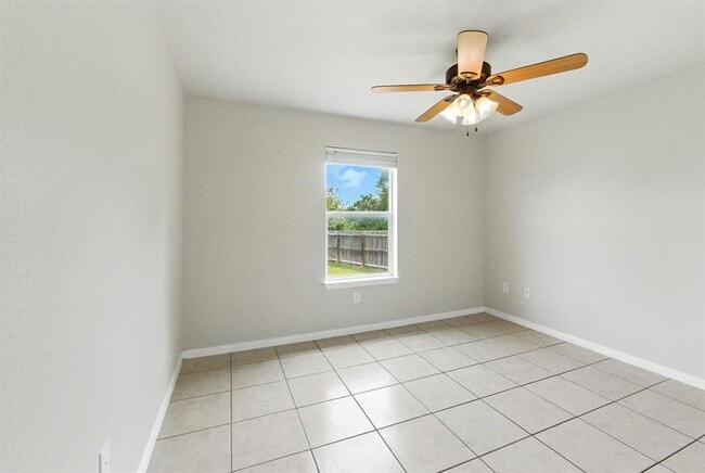 Building Photo - 1700 Tru Trail
