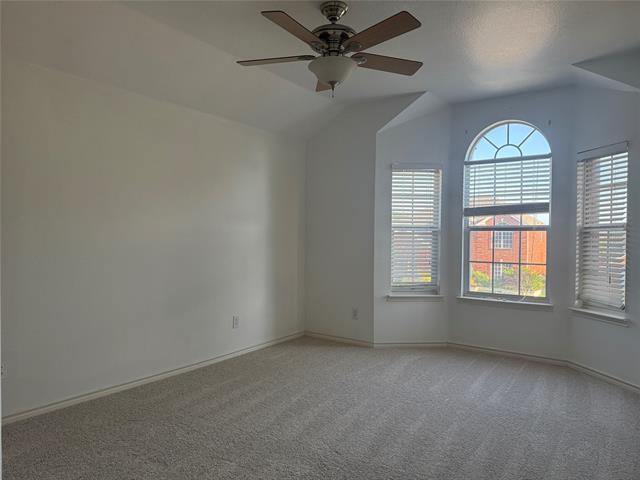 Building Photo - 1438 Kingsley Dr