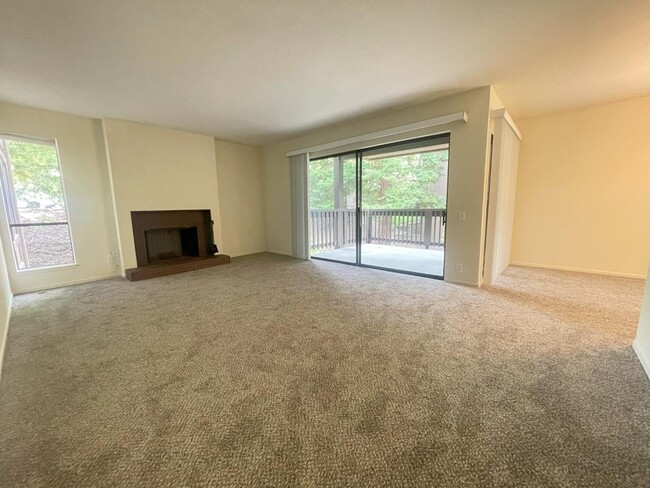Building Photo - 3316 Brittan Ave