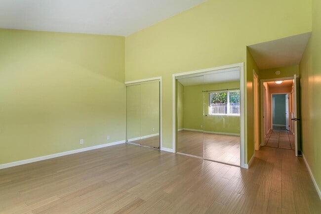 Building Photo - 14965 Dark Star Ct