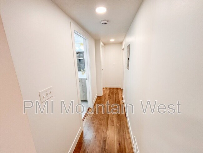 Building Photo - 4640 W 2200 N St