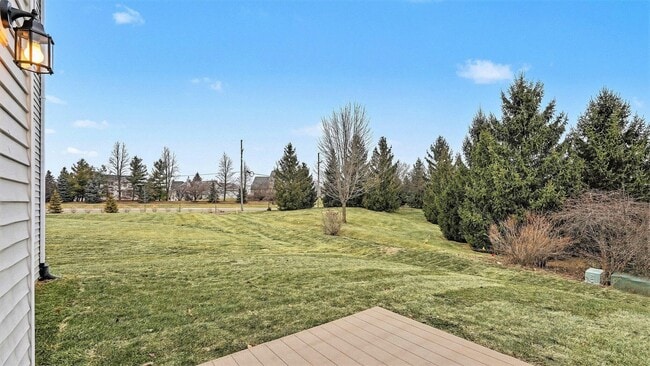 Building Photo - 1601 Salt Springs Dr