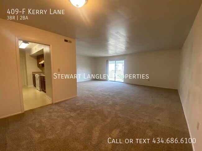 Building Photo - 409 Kerry Ln
