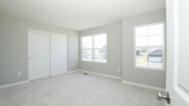 Building Photo - 1549 Marie Wy