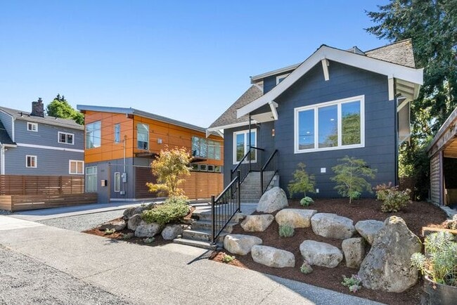 Building Photo - Stunningly Remodeled 1905 Beauty w/ AIR CO...