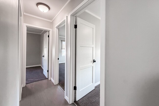 Building Photo - Remodeled 3-Bedrom Richland Alphabet Home ...