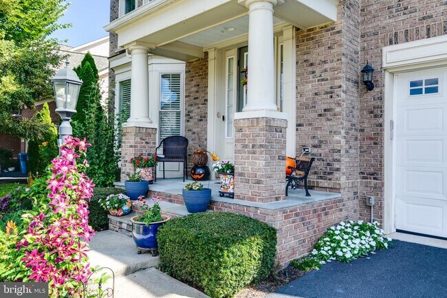 Building Photo - 23582 Prosperity Ridge Pl