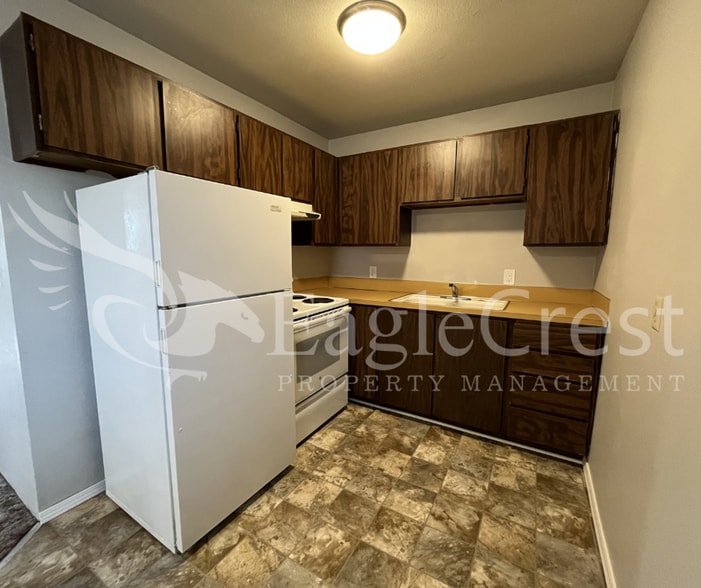 Building Photo - 17/19 S. Roosevelt