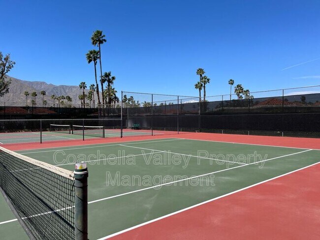 Building Photo - 643 N Vía Acapulco