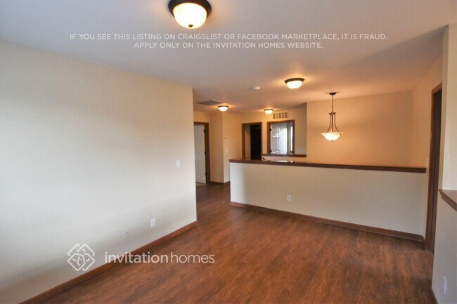 Building Photo - 109 Ames St NE