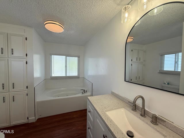 Building Photo - 6087 E Los Angeles Ave