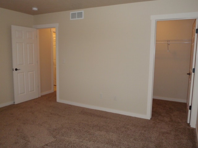 Building Photo - Half month free with a six month lease