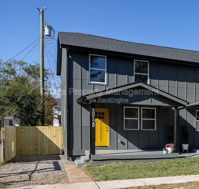 Building Photo - 1012 Debow St