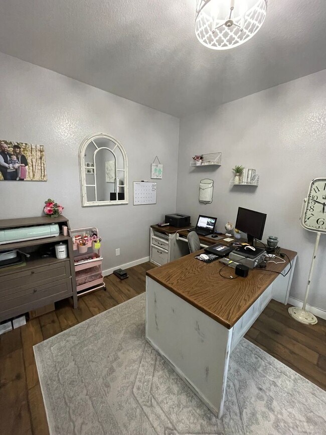 Building Photo - BEAUTIFUL HOME IN BANNING LEWIS RANCH!!!!!!