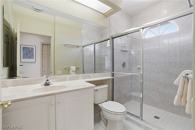 Building Photo - 483 Palo Verde Dr