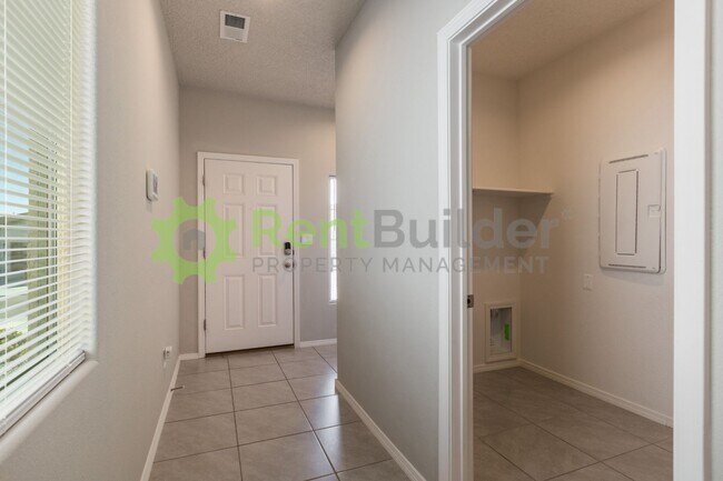Building Photo - !!!WOW!!! New 3-bedroom, 2-bathroom DR Horton home in the Aspire Gated Community