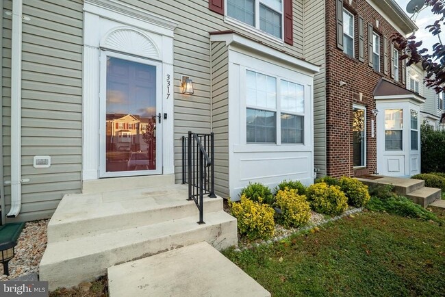 Building Photo - 3317 Hibiscus Ct