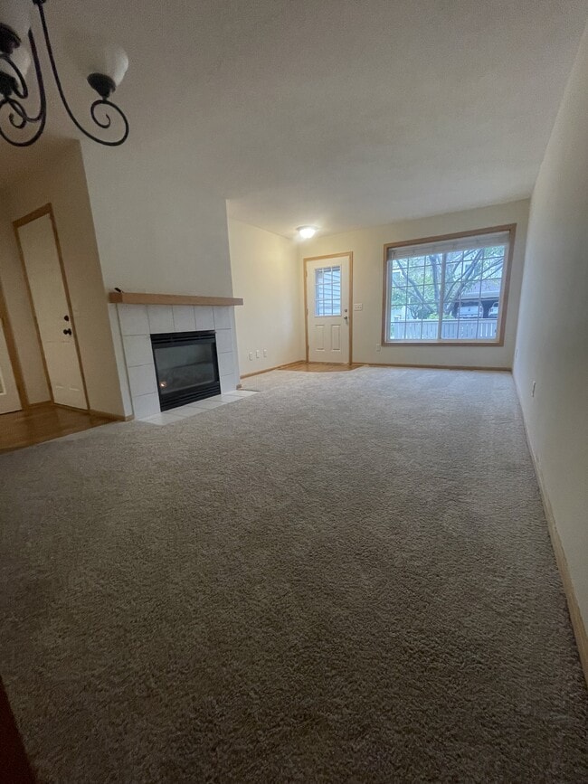 Building Photo - 20577 Erin Ct