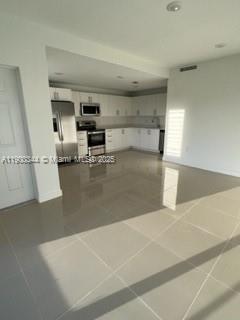 Building Photo - 25867 SW 145th Ave