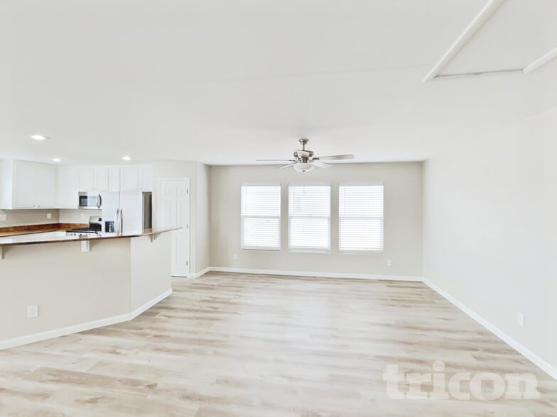 Building Photo - 8737 Dodds Canyon St