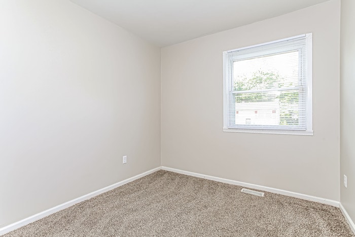 Building Photo - 2557 Berthbrook Dr